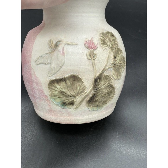 Hummingbird Art Pottery Vase Signed With Raised Floral Relief Design Signed - Picture 10 of 10